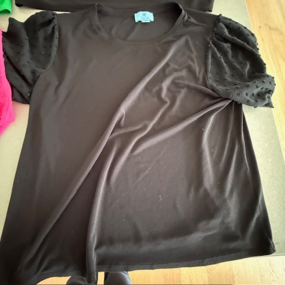 Bundle 4 CeCe Women's Mixed Media Puff Sheer Short Sleeve Knit Tops - Picture 5 of 10